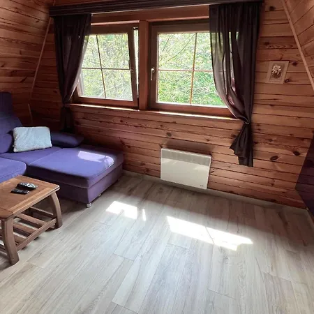 بيت للعطل 3 Bedroom Lovely In