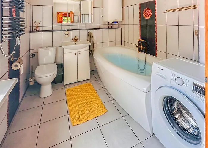 3 Bedroom Lovely In Ferienhaus